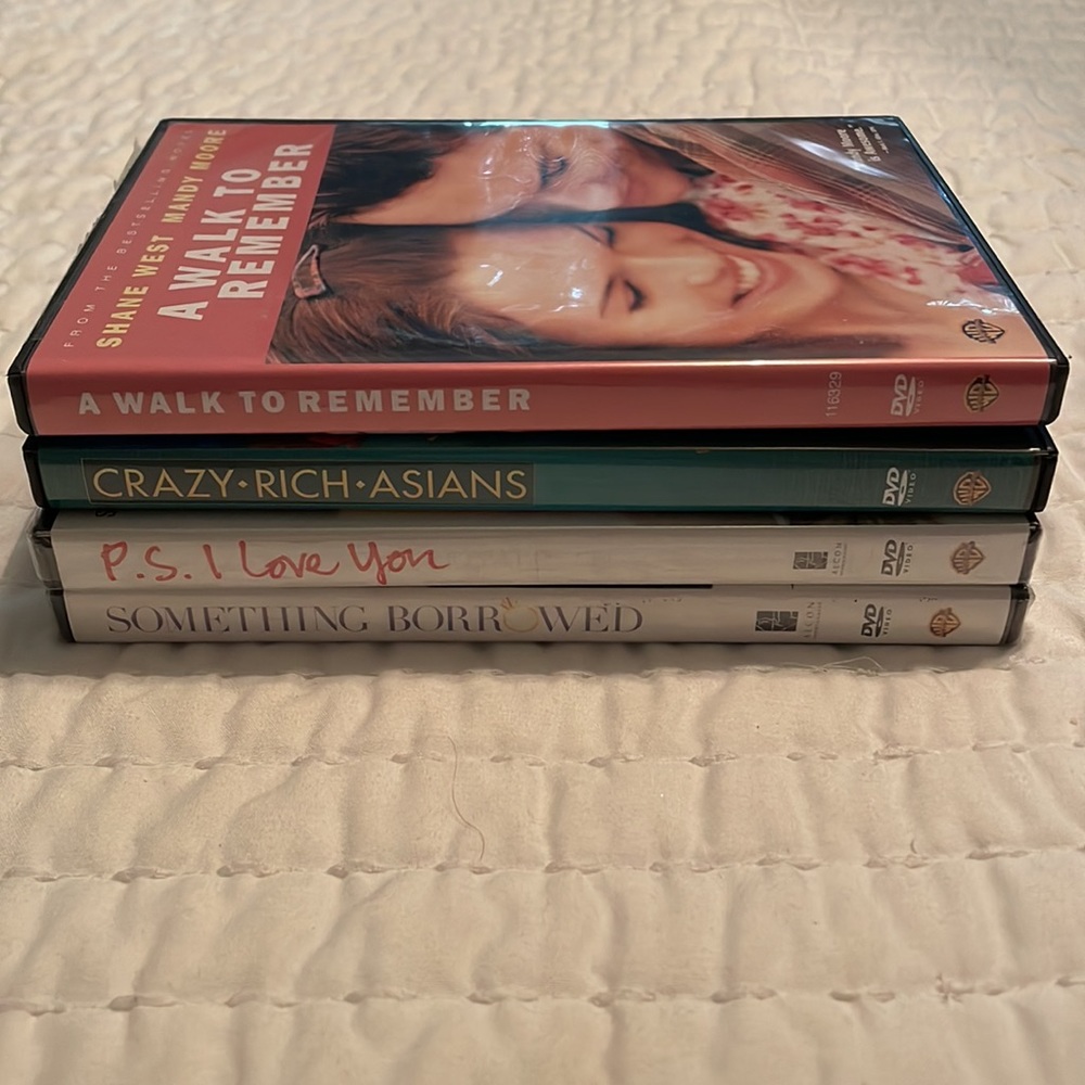DVD Bundle - Picture 6 of 6